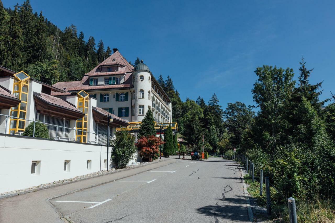 The Sun&Soul Panorama Pop-Up Hotel Solsana Saanen Exterior photo